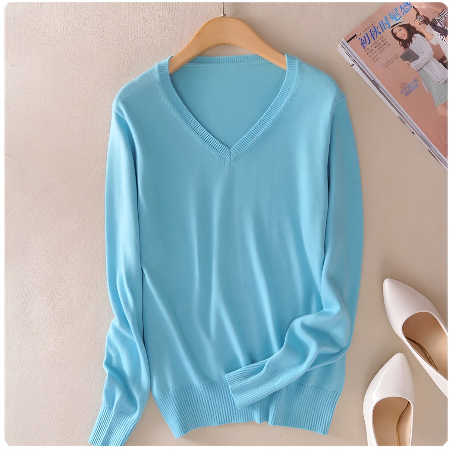 Lagoz Élan™ – Luxe V-Neck Cashmere Sweater