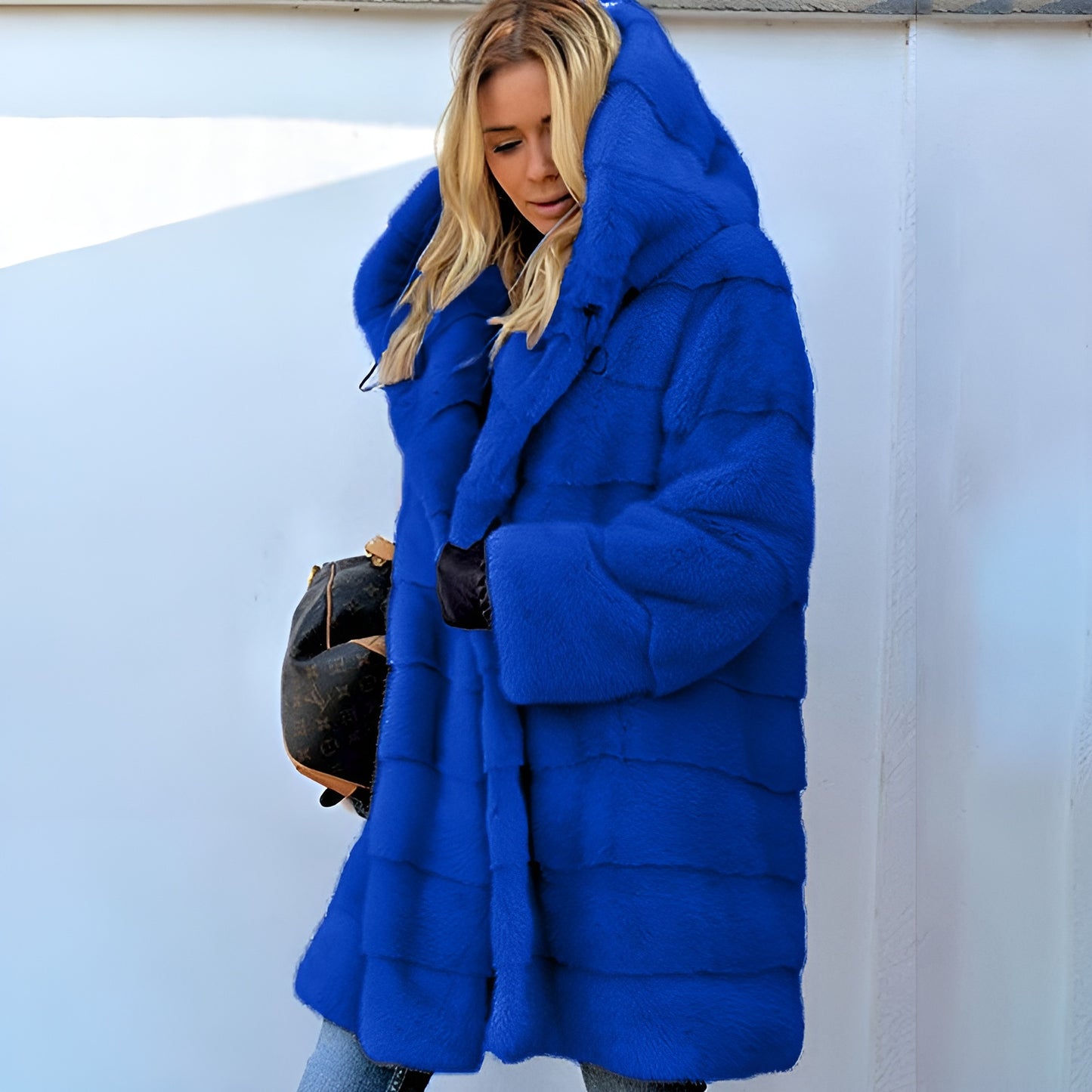 Lagoz Plush | Hooded Jas
