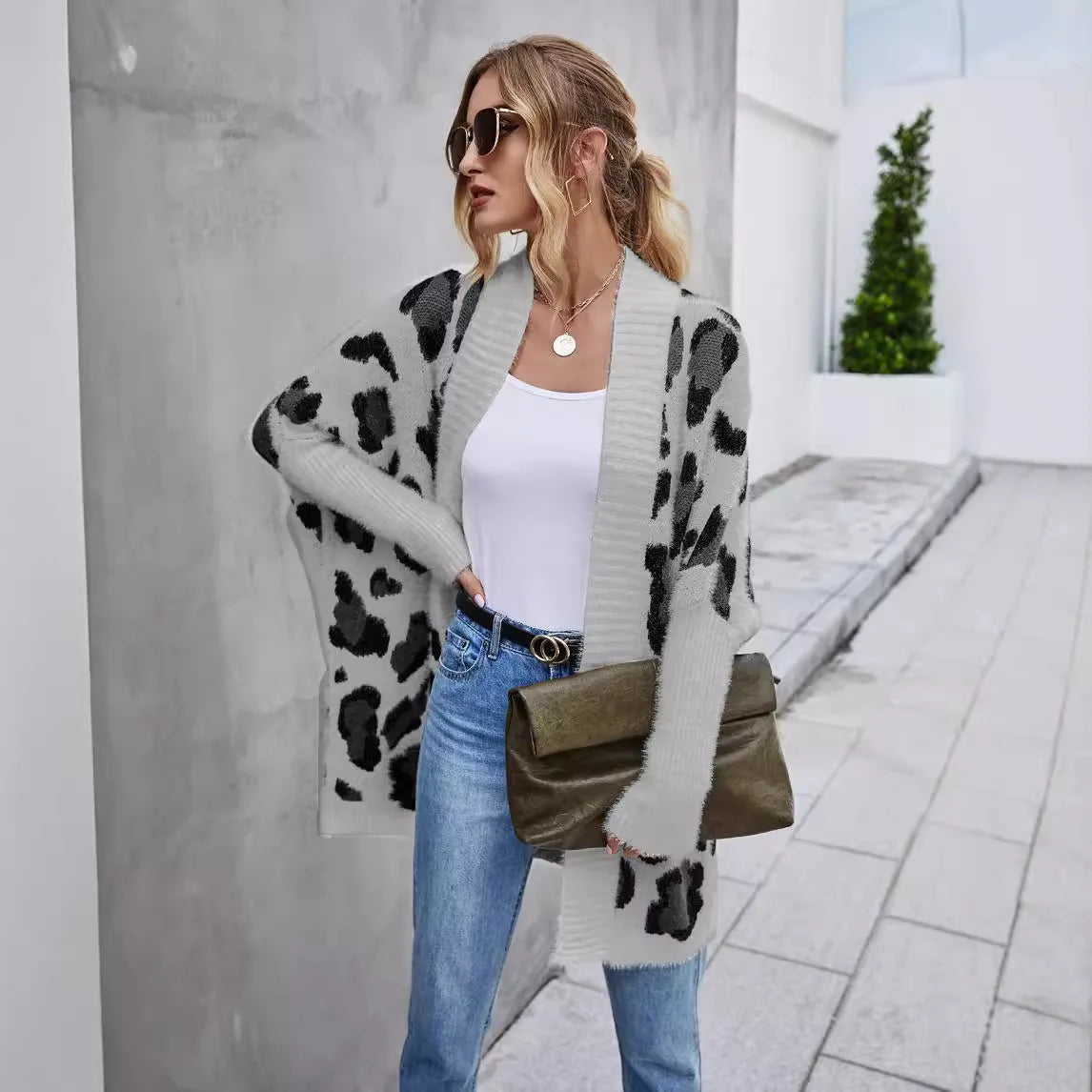 Lagoz | Losvallend Vest met Leopardprint