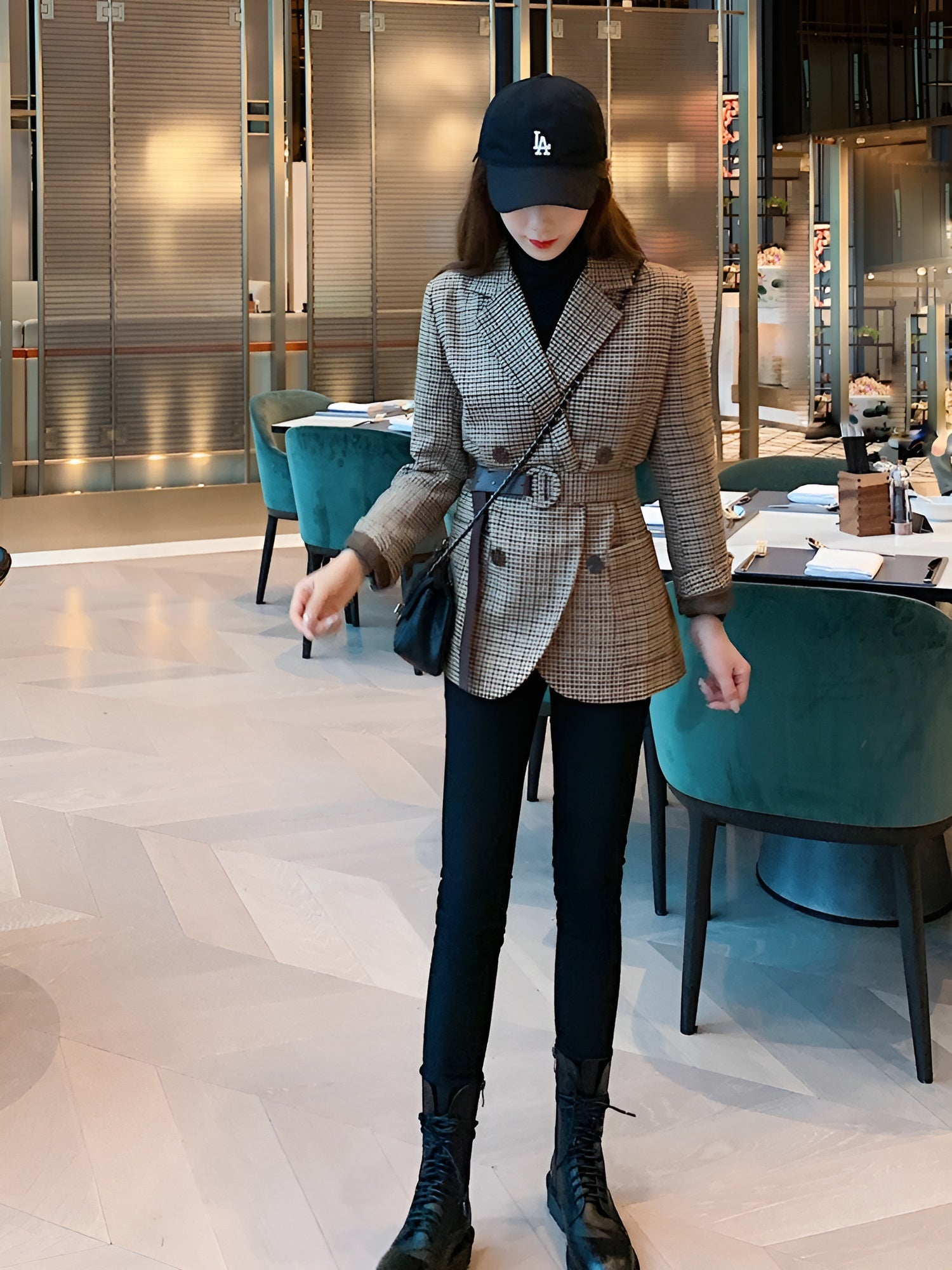 Lagoz Lace | Plaid Jas